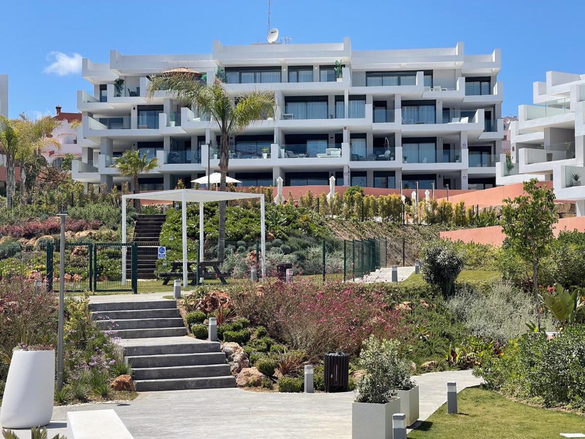 Pure South Apartment